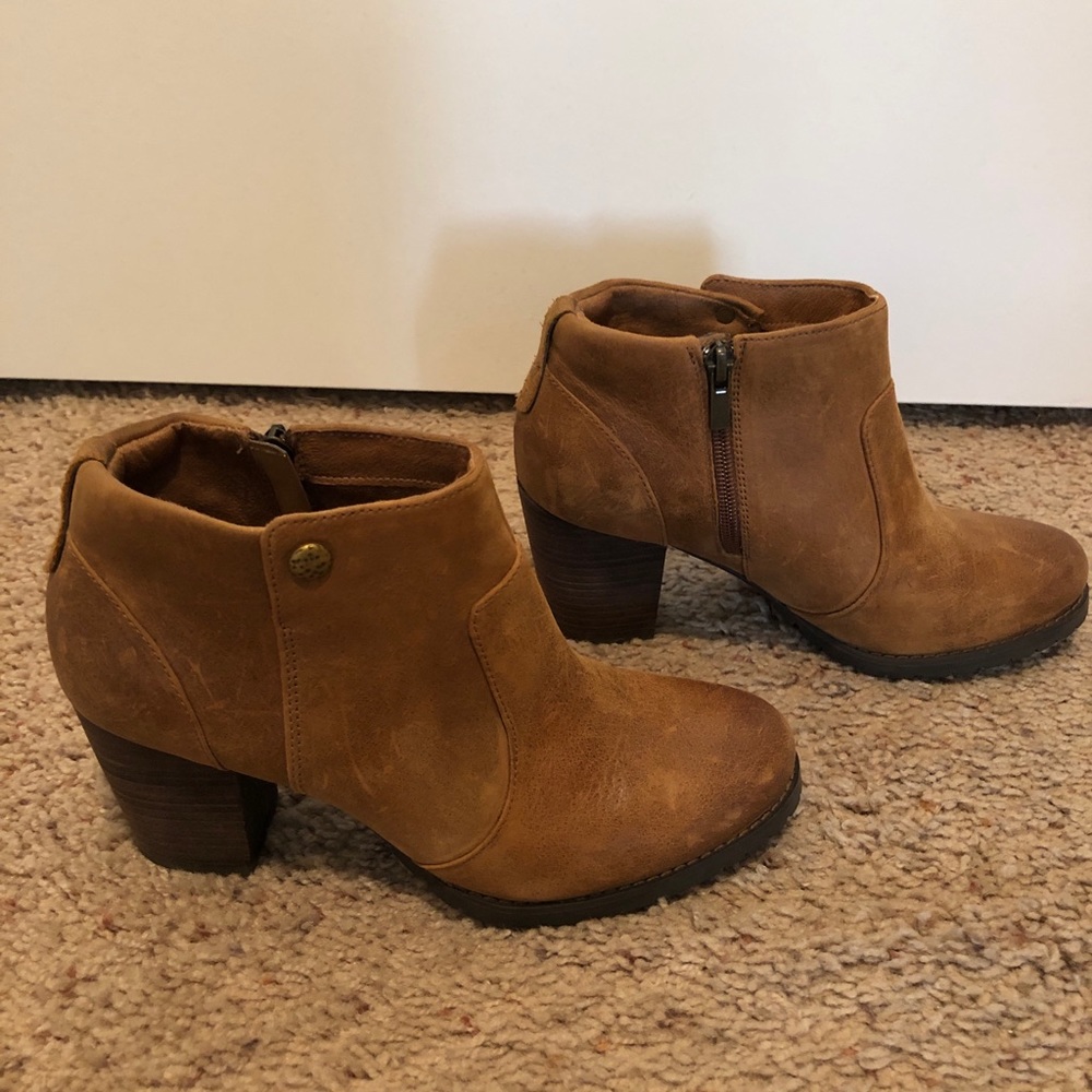 Clark’s Indigo Mission Philby Ankle Boots
